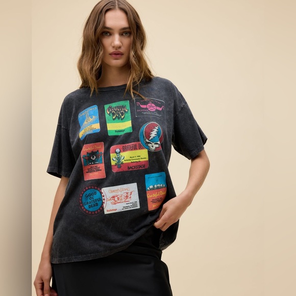 GRATEFUL DEAD BACKSTAGE MERCH TEE - Picture 1 of 5